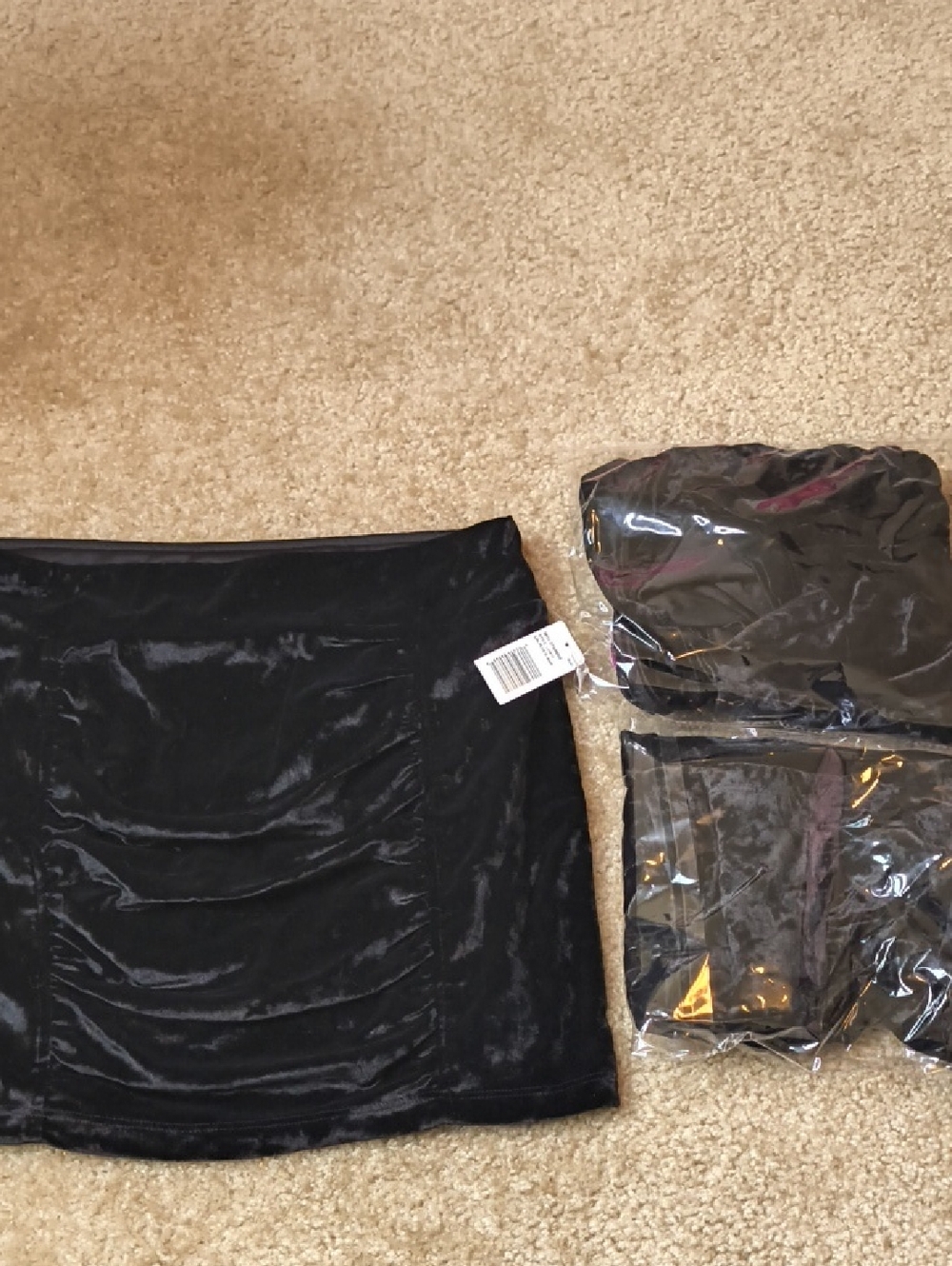 Set Of 3 Candie's Black Velvet Mini Skirt Size Large M24